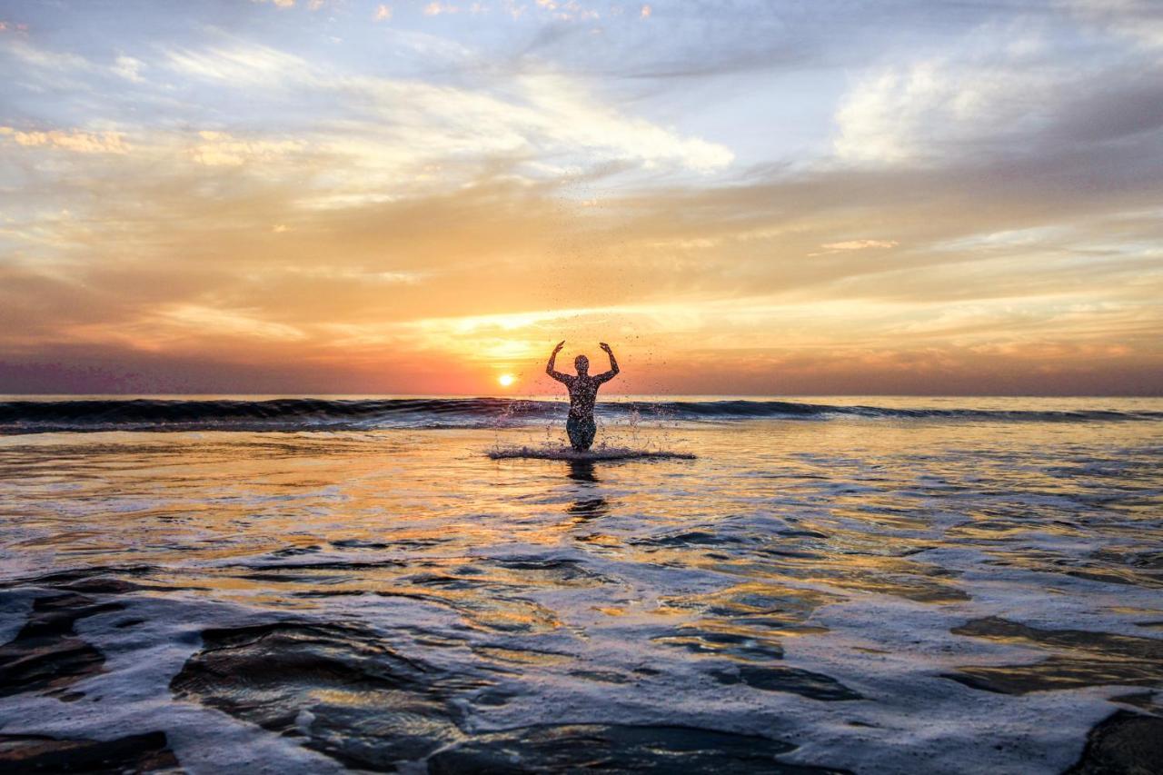 Las Dunas Surf Resort Aposentillo Luaran gambar
