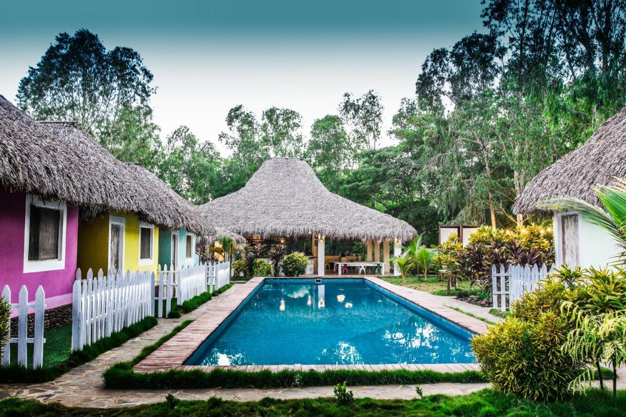 Las Dunas Surf Resort Aposentillo Luaran gambar