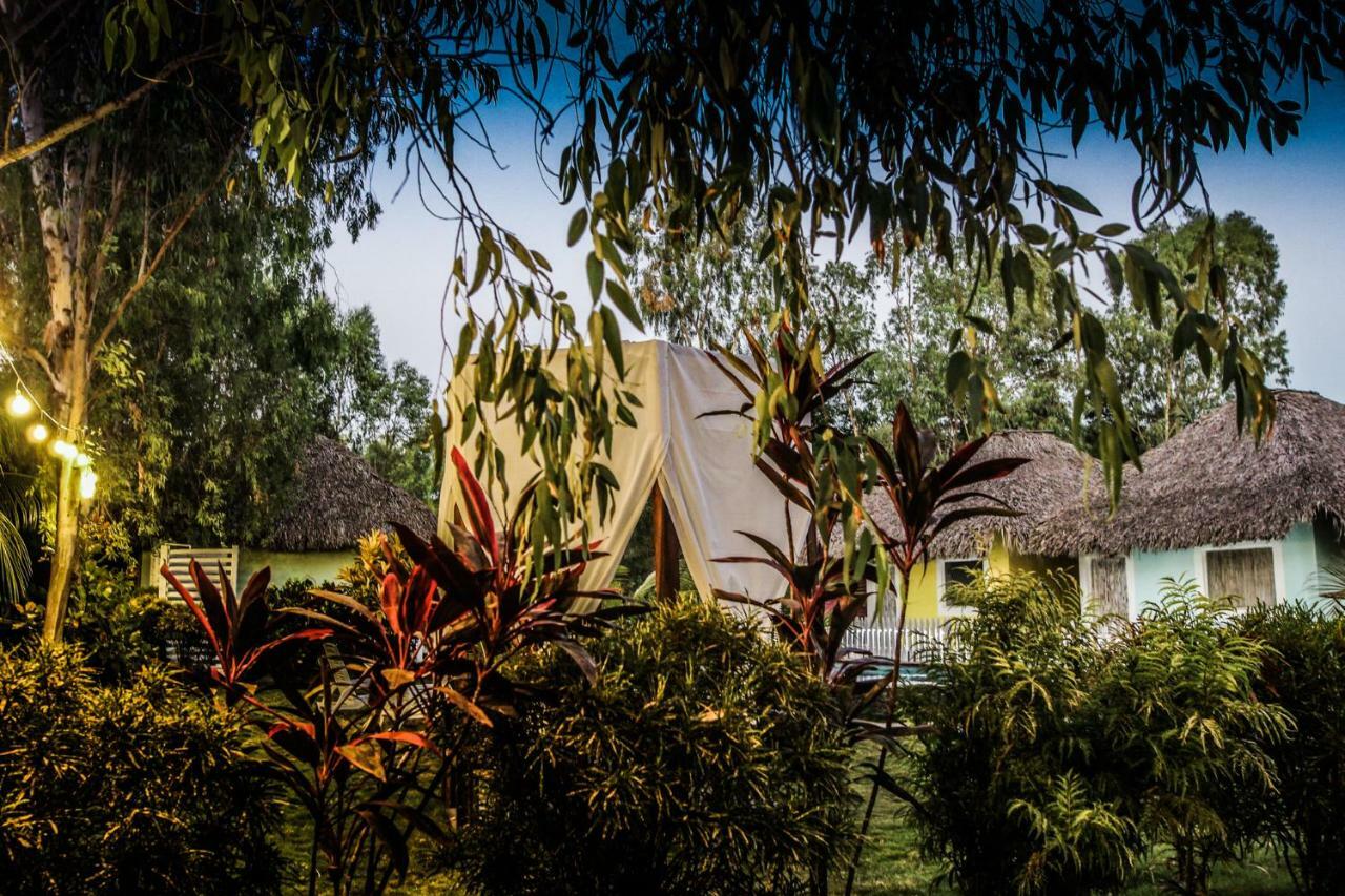 Las Dunas Surf Resort Aposentillo Luaran gambar